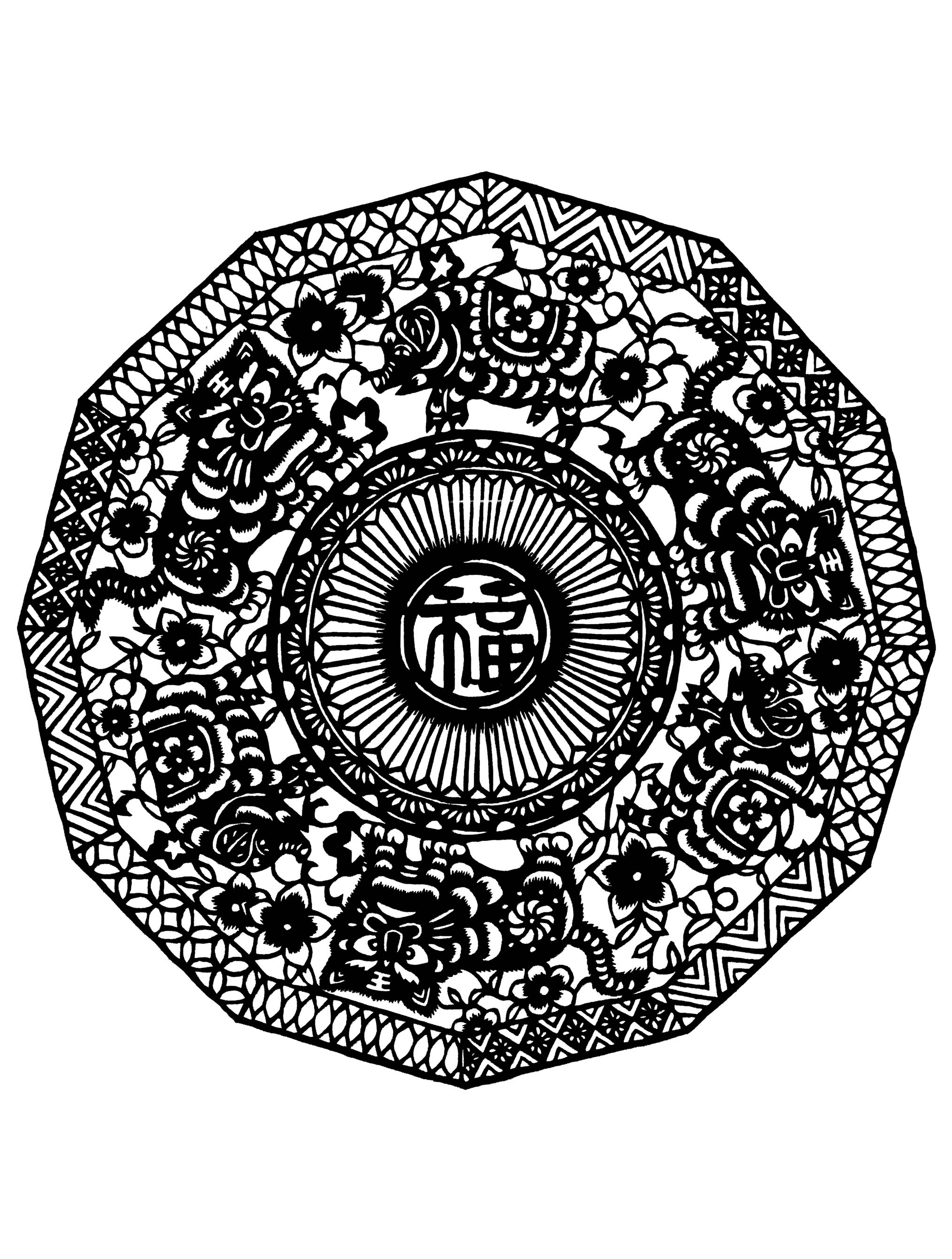 Mandala mit chinesischen Mustern, Zeichnungen und Symbolen. Dieses Mandala ist recht schwierig zu kolorieren. Es ist perfekt, wenn Sie gerne kleine Bereiche kolorieren und verschiedene Details mögen.