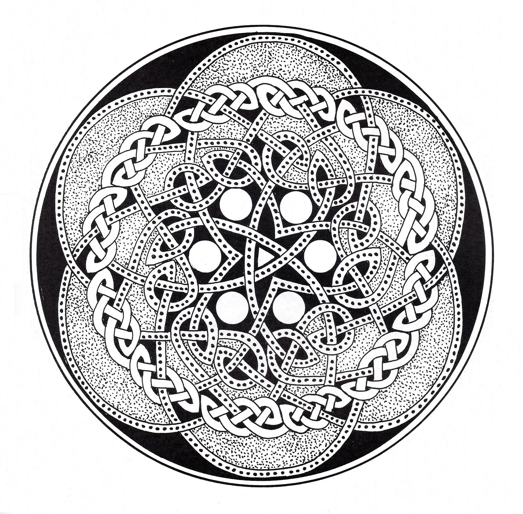 Wenn Sie bereit sind, lange Minuten der Entspannung zu verbringen, bereiten Sie sich darauf vor, dieses recht komplexe keltische Mandala in Schwarz & Weiß auszumalen ... Sie können viele verschiedene Farben verwenden, wenn Sie möchten.