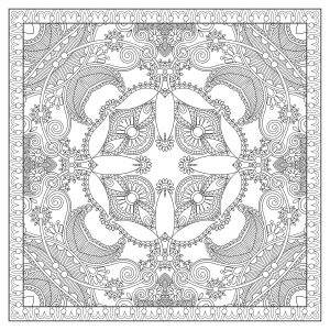 Quadratisches und sehr feines Mandala (Schwierigkeitsgrad Mandalas: Sehr schwierig)